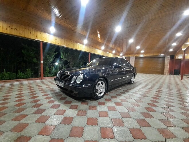 Mercedes E 280 2000, 313,000 km - 2.8 l - Masallı