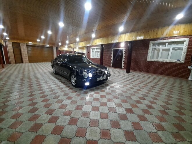 Mercedes E 280 2000, 313,000 km - 2.8 l - Masallı