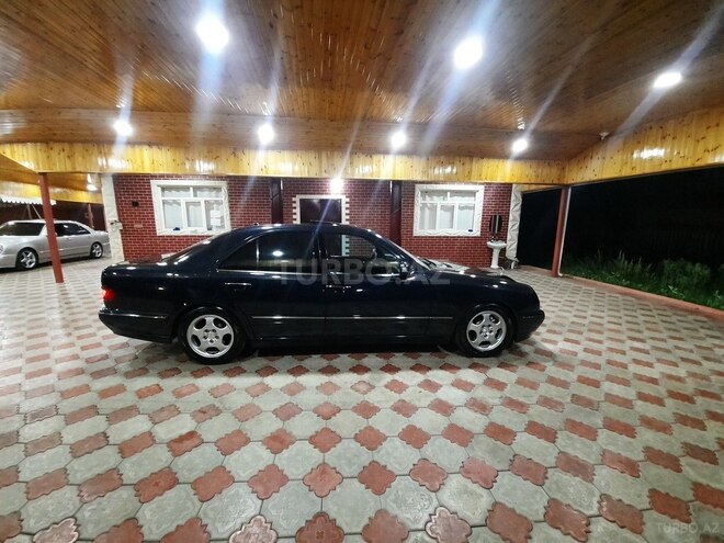 Mercedes E 280 2000, 313,000 km - 2.8 l - Masallı