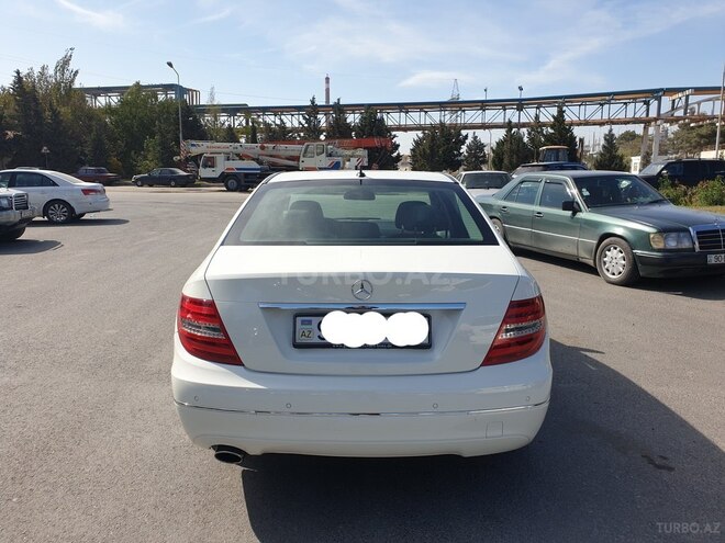 Mercedes C 180 2011, 89,500 km - 1.8 l - Bakı