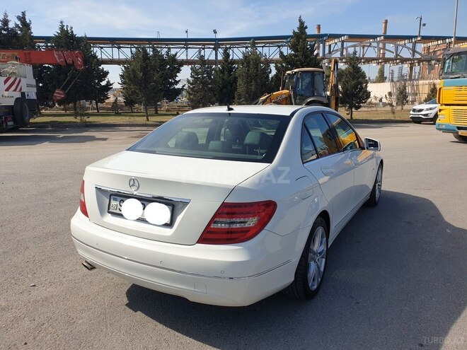 Mercedes C 180 2011, 89,500 km - 1.8 l - Bakı