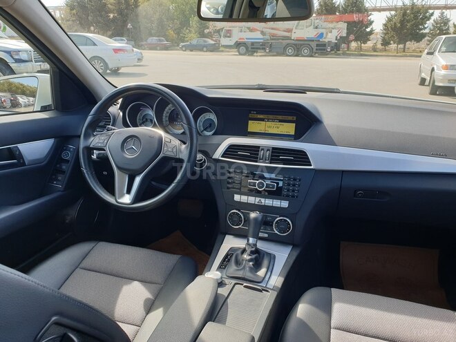 Mercedes C 180 2011, 89,500 km - 1.8 l - Bakı