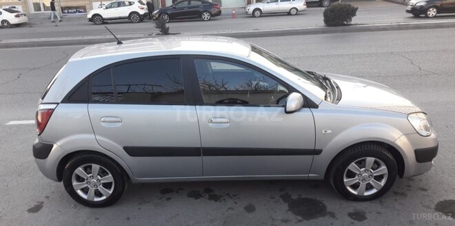 Kia Rio 2005, 243,000 km - 1.5 l - Bakı
