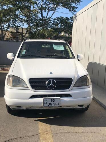 Mercedes ML 320 2000, 207,000 km - 3.2 l - Bakı