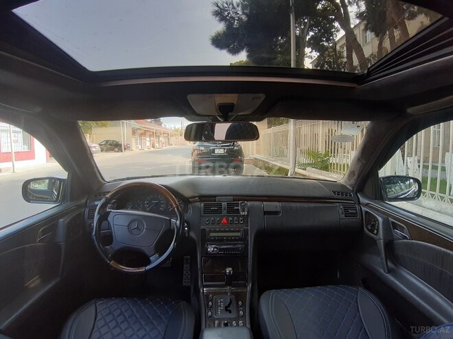 Mercedes E 320 1997, 196,821 km - 3.2 л - Bakı