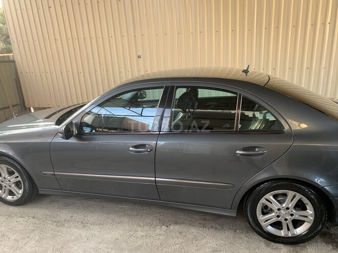 Mercedes E 220 2007, 303,000 km - 2.2 l - Bakı