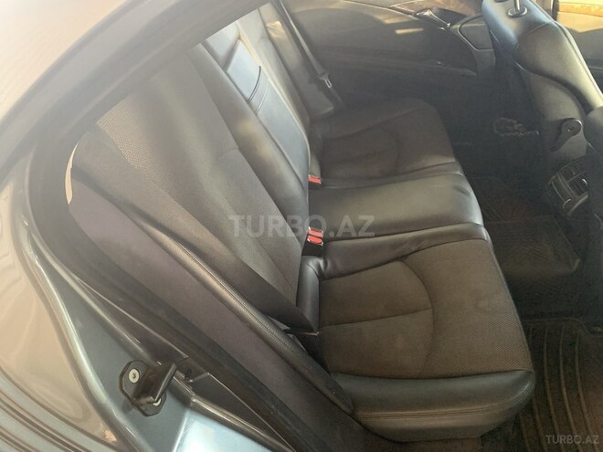 Mercedes E 220 2007, 303,000 km - 2.2 l - Bakı
