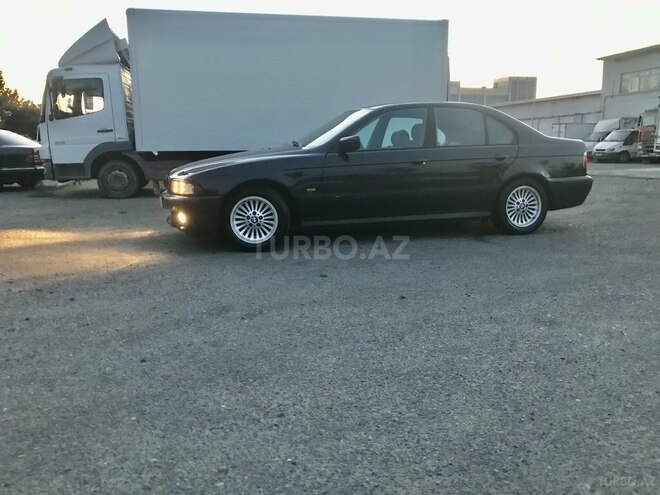 BMW 528 2000, 393,621 km - 2.8 l - Bakı