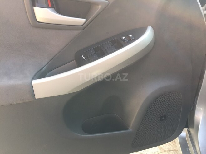Toyota Prius 2010, 206,200 km - 1.8 л - Bakı