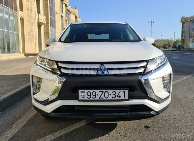 Mitsubishi Eclipse Cross 2018, 27,000 km - 1.5 л - Bakı