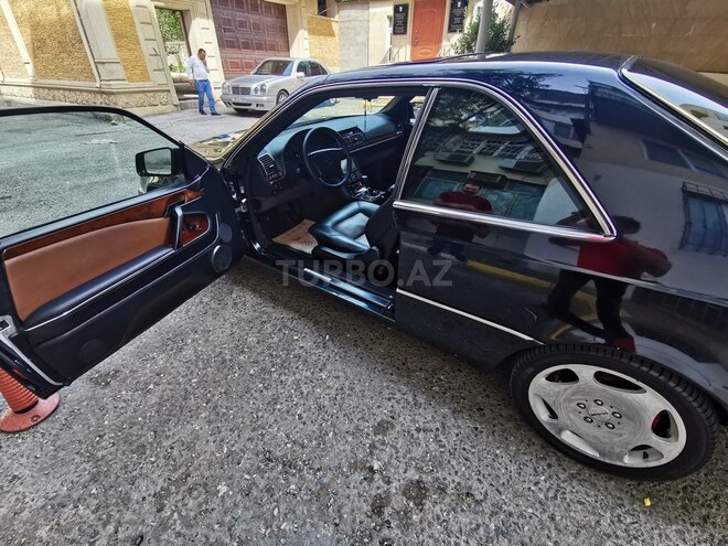 Mercedes  1995, 387,000 km - 3.2 l - Bakı