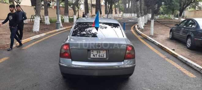 Volkswagen Passat 2003, 253,688 km - 1.8 l - Sumqayıt