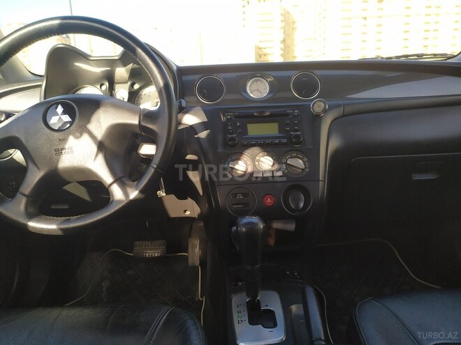 Mitsubishi Outlander 2004, 217,000 km - 2.4 l - Bakı