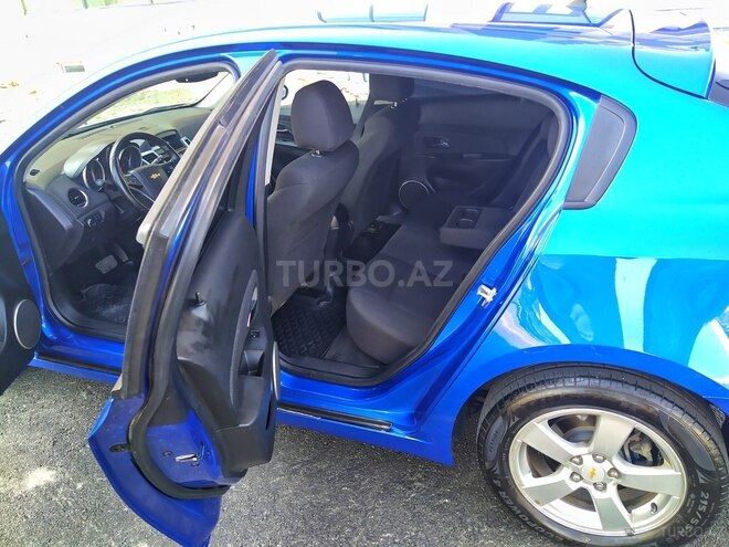 Chevrolet Cruze 2013, 285,623 km - 1.8 л - Bakı