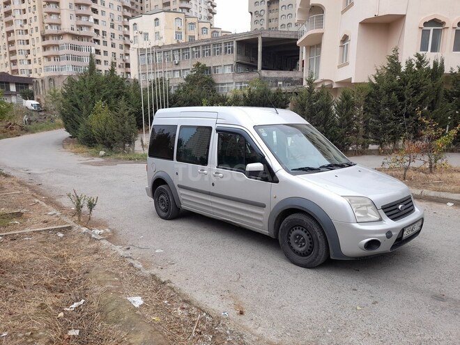 Ford Tourneo Connect 2009, 335,000 km - 1.8 l - Bakı