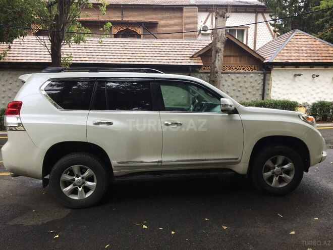 Toyota Prado 2011, 146,000 km - 2.7 l - Bakı