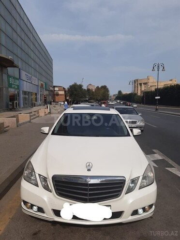 Mercedes E 220 2009, 214,000 km - 2.2 l - Bakı
