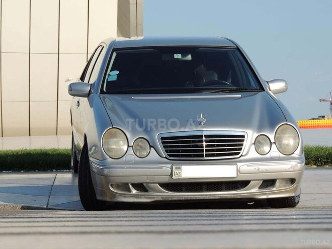Mercedes E 240 2000, 400,000 km - 2.6 l - Bakı