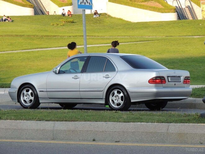 Mercedes E 240 2000, 400,000 km - 2.6 l - Bakı