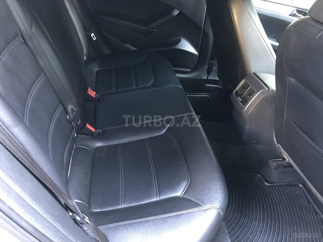 Volkswagen Passat 2012, 168,970 km - 2.5 l - Bakı