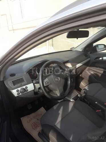 Opel Astra 2005, 255,266 km - 1.4 л - Bakı