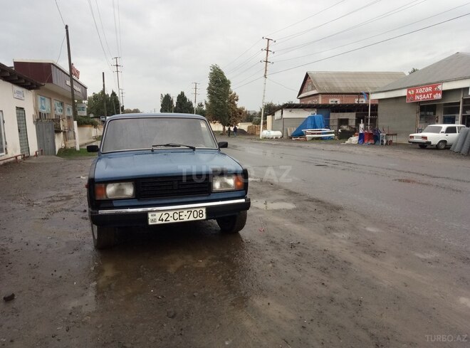 LADA (VAZ) 2105 1999, 190,000 km - 1.5 л - Lənkəran