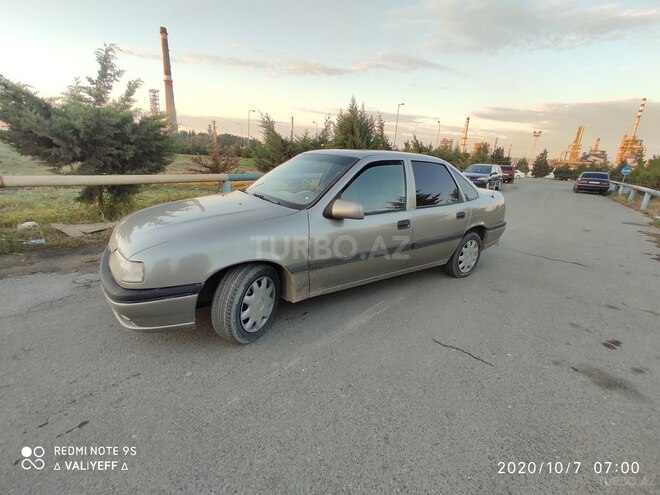 Opel Vectra 1993, 471,560 km - 2.0 l - Bakı