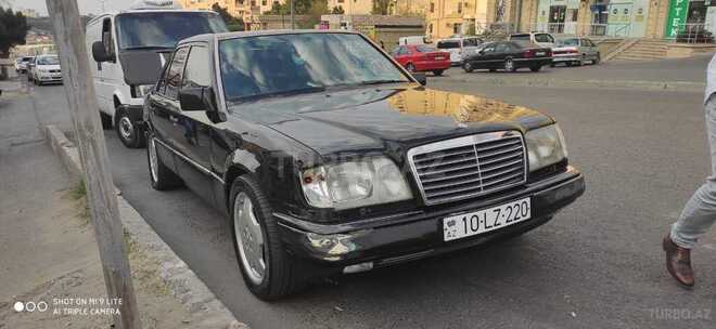 Mercedes E 220 1993, 445,215 km - 2.2 l - Bakı