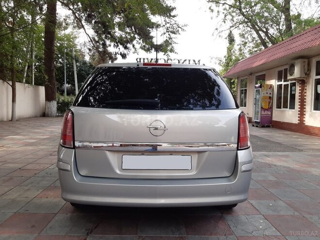 Opel Astra 2006, 240,000 km - 1.4 l - Mingəçevir
