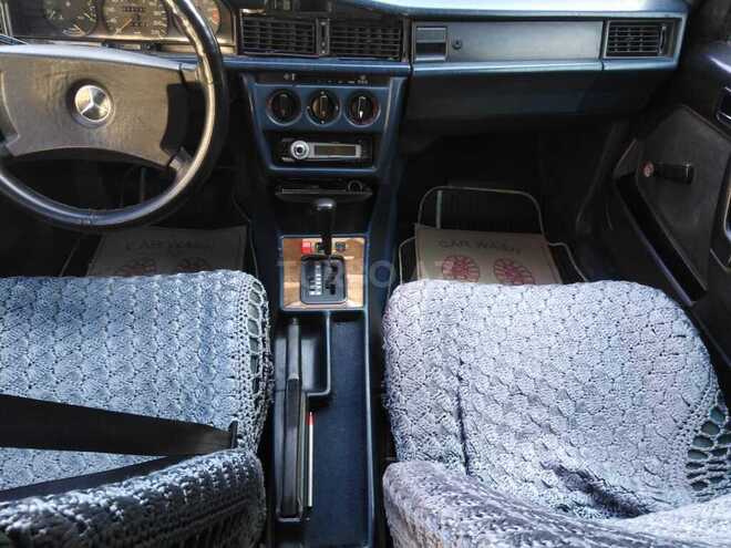 Mercedes 190 1991, 114,222 km - 2.0 l - Bakı