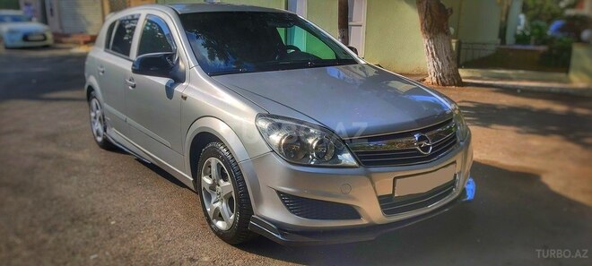 Opel Astra 2007, 200,000 km - 1.3 л - Bakı