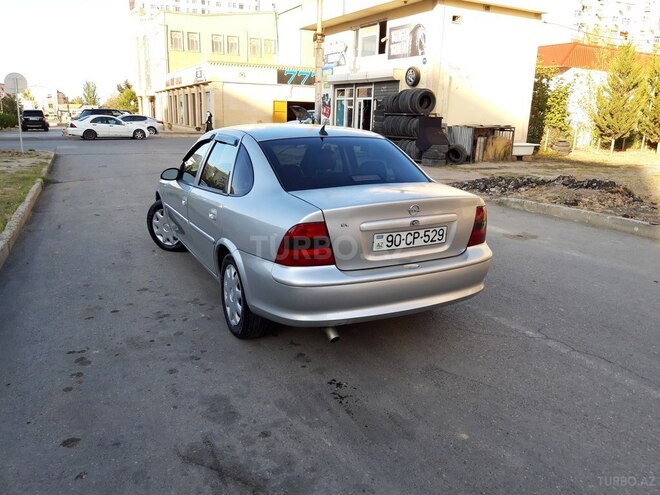 Opel Vectra 1998, 212,000 km - 2.0 l - Sumqayıt
