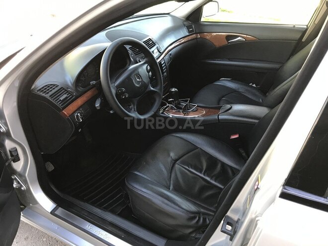 Mercedes E 220 2008, 330,000 km - 2.2 l - Bakı