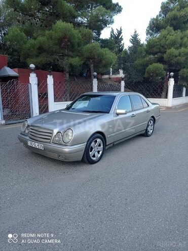 Mercedes E 240 1998, 389,000 km - 2.4 l - Bakı