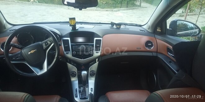 Chevrolet Cruze 2011, 164,000 km - 1.4 л - Şamaxı
