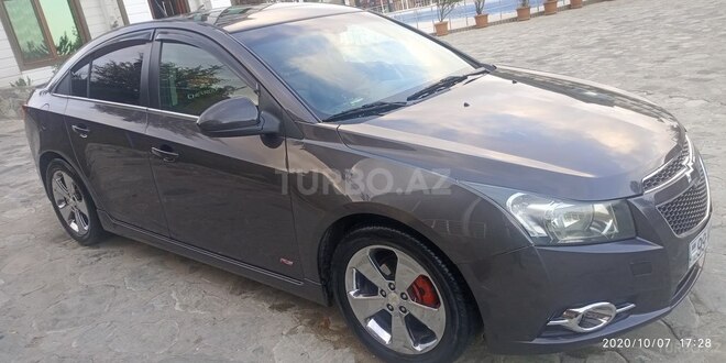 Chevrolet Cruze 2011, 164,000 km - 1.4 л - Şamaxı