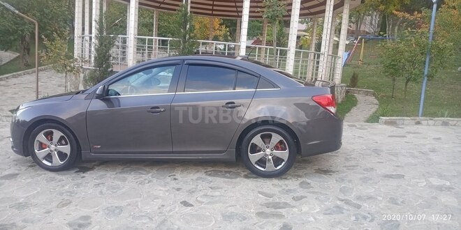 Chevrolet Cruze 2011, 164,000 km - 1.4 л - Şamaxı