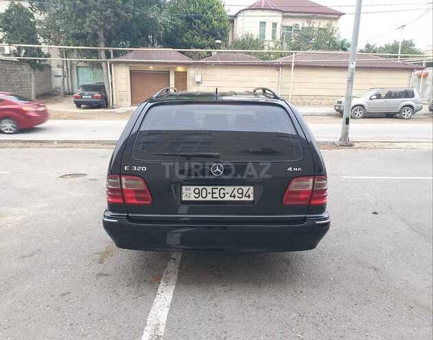 Mercedes E 320 1999, 298,000 km - 3.2 l - Bakı