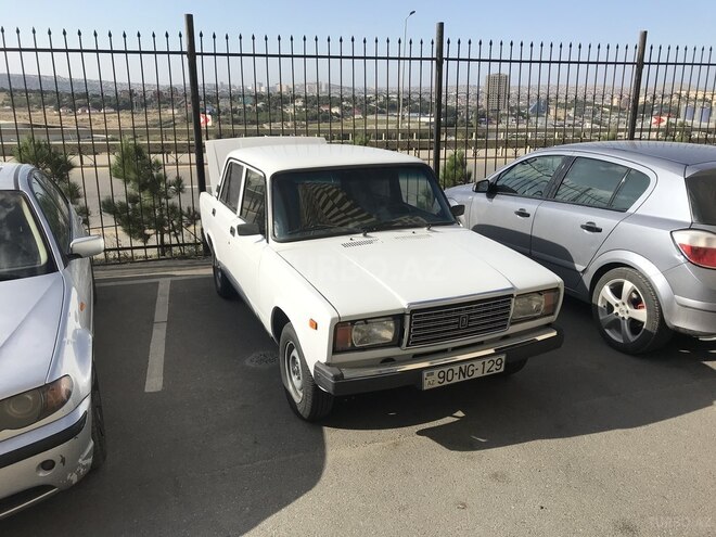 LADA (VAZ) 2107 2009, 126,000 km - 1.6 л - Bakı
