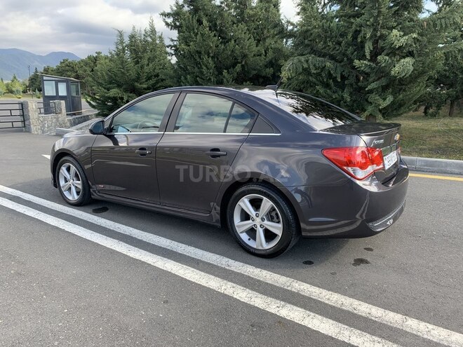 Chevrolet Cruze 2014, 172,000 km - 1.4 l - Qax