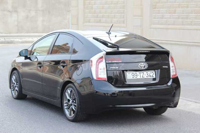 Toyota Prius 2013, 218,000 km - 1.8 л - Bakı