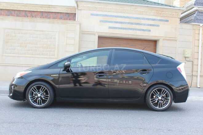 Toyota Prius 2013, 218,000 km - 1.8 л - Bakı