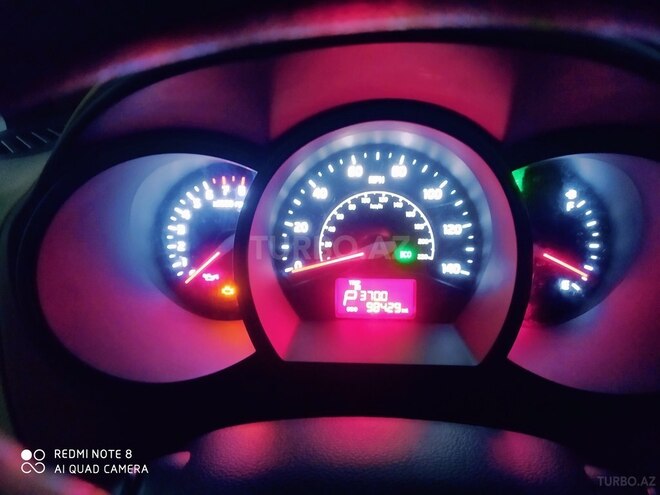 Kia Rio 2013, 98,000 km - 1.6 l - Gəncə