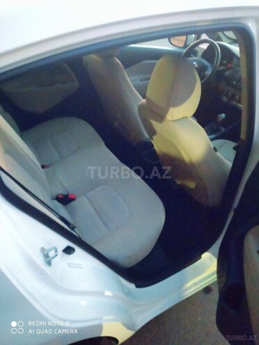 Kia Rio 2013, 98,000 km - 1.6 l - Gəncə