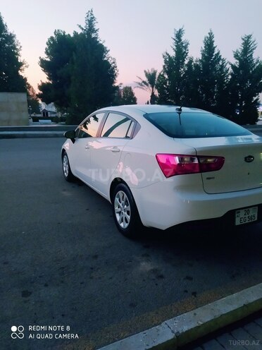 Kia Rio 2013, 98,000 km - 1.6 l - Gəncə