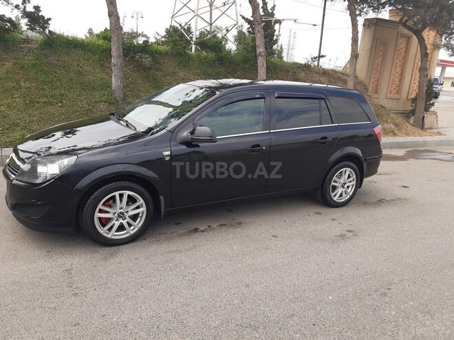 Opel Astra 2010, 235,000 km - 1.3 l - Bakı