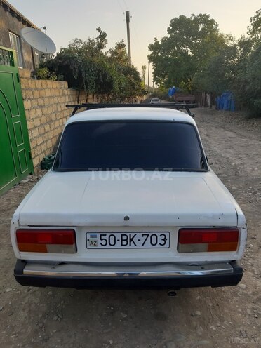 LADA (VAZ) 2105 1981, 198,000 km - 1.5 l - Qusar