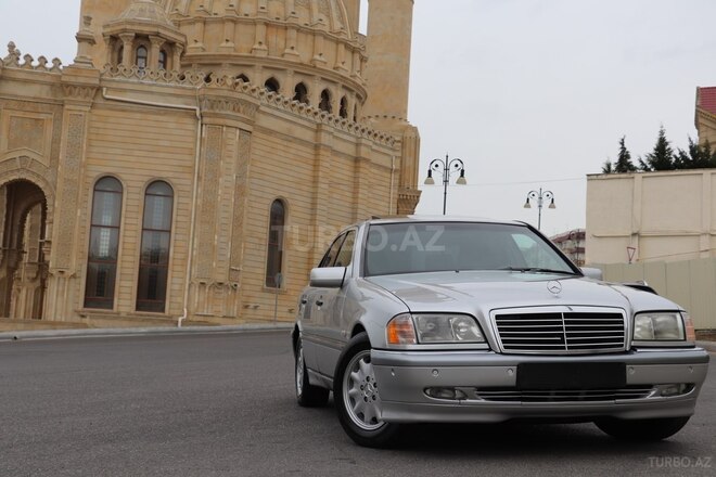 Mercedes C 240 1999, 258,500 km - 2.4 л - Bakı