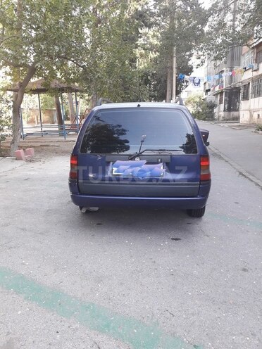 Opel Astra 1995, 256,000 km - 1.6 л - Bakı