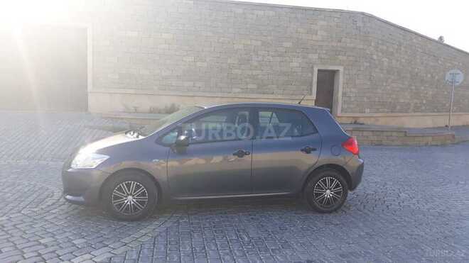 Toyota Auris 2007, 180,000 km - 1.4 l - Bakı